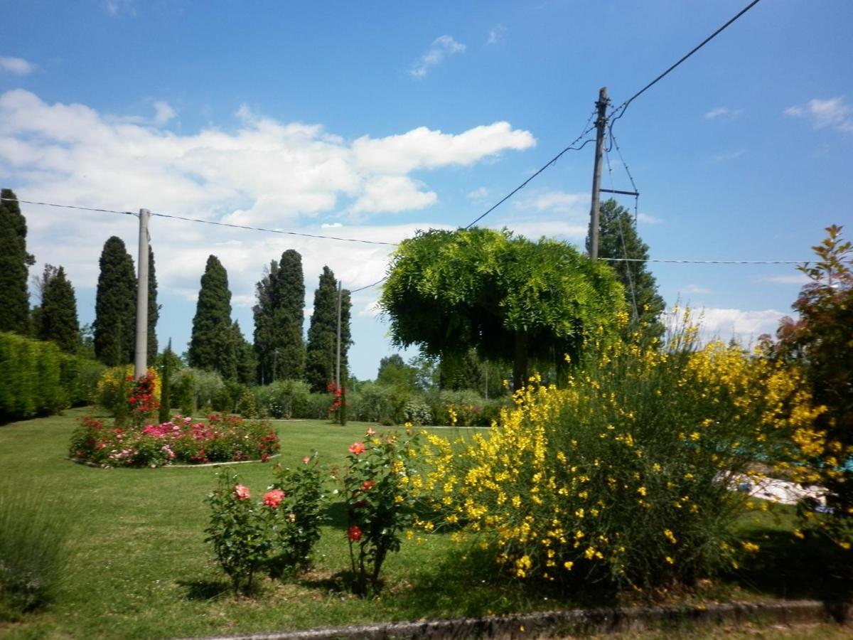 Villa Jolanda Fratte Rosa Bagian luar foto