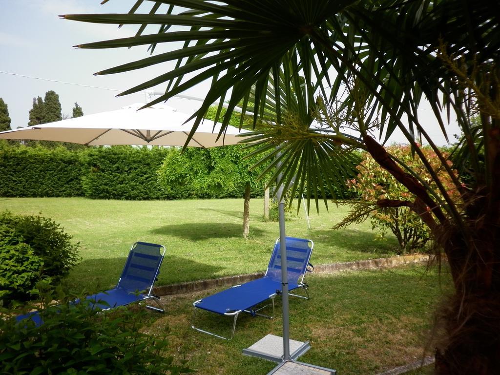 Villa Jolanda Fratte Rosa Ruang foto