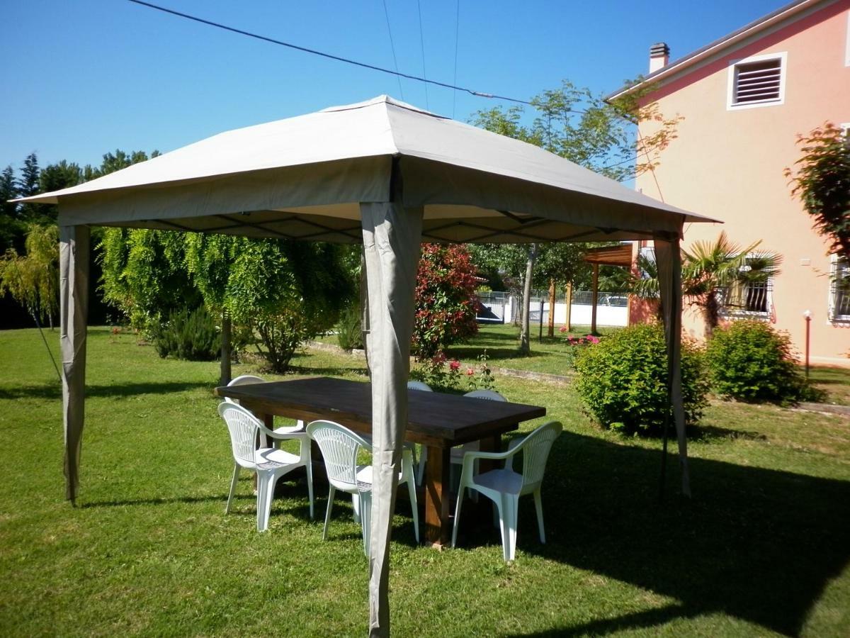 Villa Jolanda Fratte Rosa Bagian luar foto