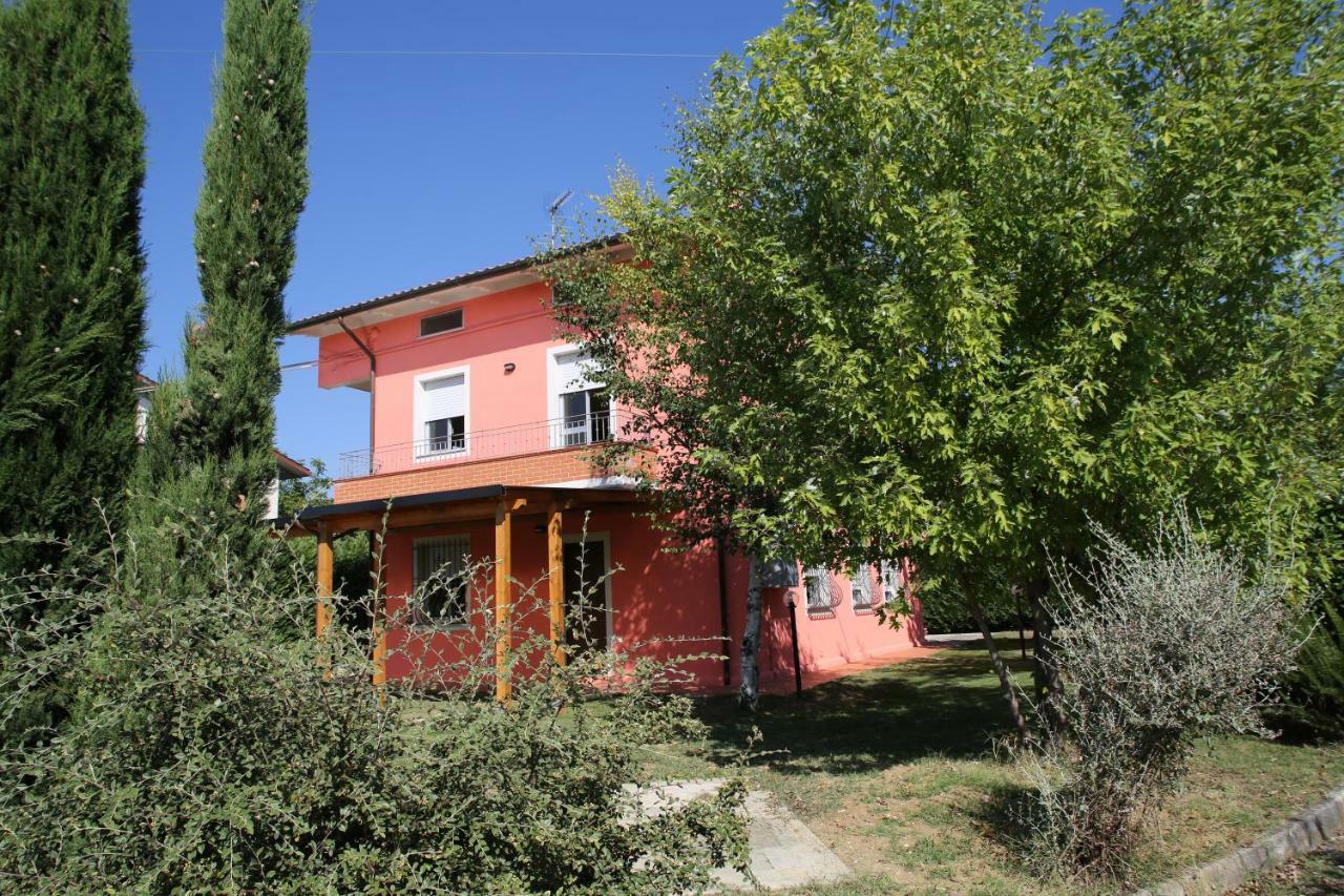 Villa Jolanda Fratte Rosa Bagian luar foto