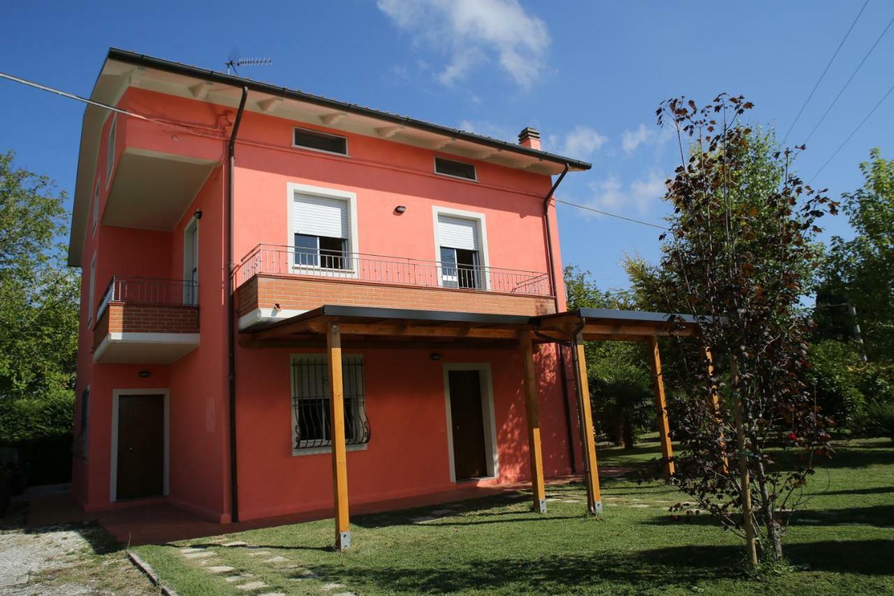Villa Jolanda Fratte Rosa Bagian luar foto